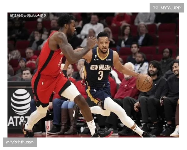 NBA季前赛鹈鹕大胜凤凰贝豪取21分展现强势状态全队配合默契 NBA季前赛鹈鹕大胜凤凰贝豪取21分展现强势状态全队配合默契